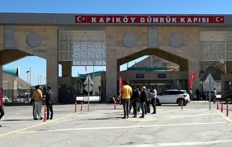 سفر ۴۱۸ هزار ایرانی در هفت ماه به وان ترکیه