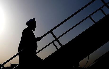 یک سوال از مخالفان روحانی؛ شما با ترامپ چه می‌کنید؟