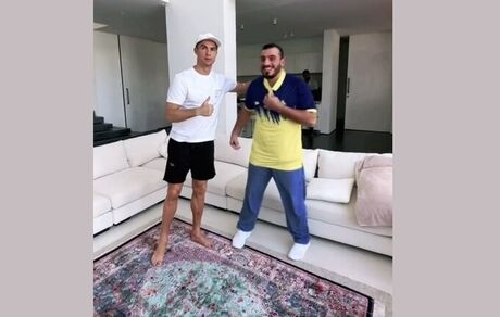 فرش اهدایی پرسپولیس در خانه رونالدو!