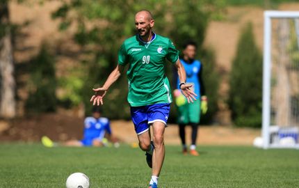 دستیار استراماچونی گزینه هدایت استقلال است؟