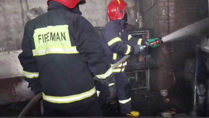 مهار آتش سوزی شهرک صنعتی آبادان