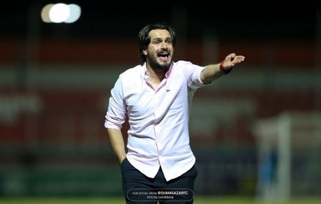 سرمربی شمس‌آذر: شهرداری قزوین سهام‌دار پرسپولیس شده است