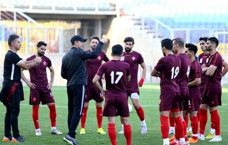  بازیکنان پرسپولیس از گل‌محمدی پول قرض گرفتند
