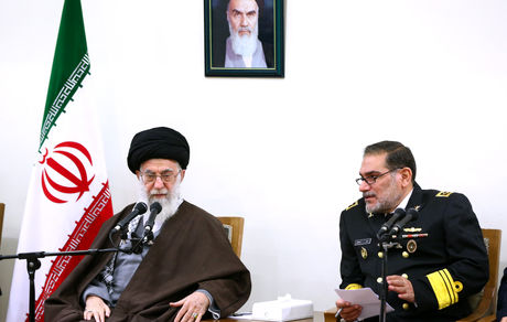 پاسخ رهبر انقلاب به نامه شمخانی درباره حوادث اخیر؛ «رأفت اسلامی» مبنا باشد