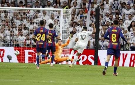 داور الکلاسیکو فینال سوپرجام اسپانیا مشخص شد