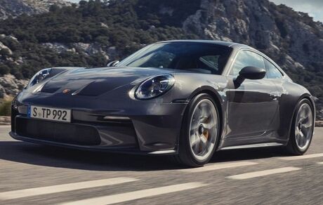 معرفی خودروی پورشه  911 GT3 تورینگ با ۵۰۲ اسب بخار قدرت
