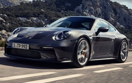 معرفی خودروی پورشه  911 GT3 تورینگ با ۵۰۲ اسب بخار قدرت