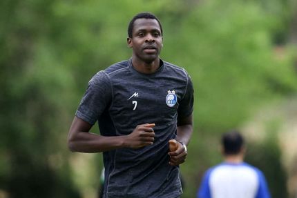 شیخ دیاباته مهاجم خارجی استقلال به ایران باز خواهدگشت