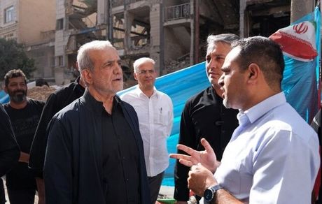 بازدید رئیس جمهور از مناطق و منازل آسیب دیده در جنگ اخیر