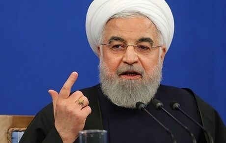 روحانی: اولویت دولت آموزش حضوری با رعایت پروتکل‌های بهداشتی است