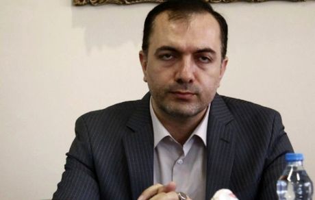 واگذاری خودروسازان تا پایان سال ۹۹ قطعی شد