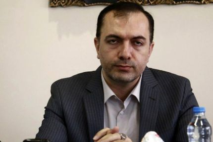 واگذاری خودروسازان تا پایان سال ۹۹ قطعی شد