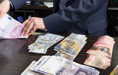 نرخ معاملات صرافی ها در بازار متشکل ارزی منتشر می شود