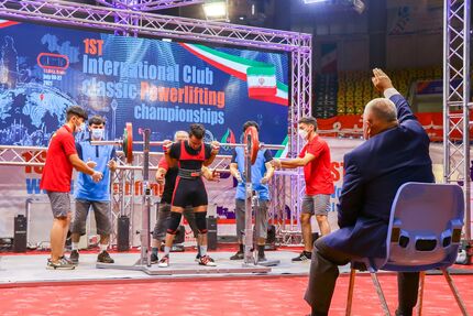 پایان روز نخست اولین دوره جام باشگاه‌های پاورلیفتینگ جهان در ارومیه