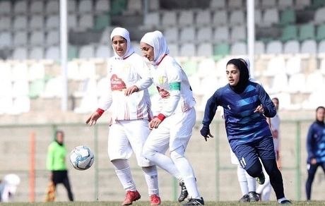 بازی حساس لیگ برتر فوتبال بانوان از تلویزیون پخش خواهدشد