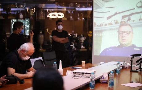 آخرین نشست خبری سرمربی اسبق تیم ملی والیبال توسط خبرنگاران تحریم شد