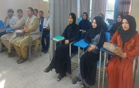 طالبان کنکور امسال را به تعویق انداخت اما تاریخ جدیدی اعلام نکرد