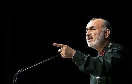 سردار سلامی: مانند جنگ‌های گذشته بر دشمن غلبه خواهیم کرد