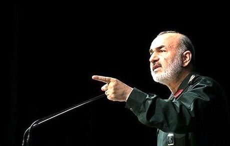 سردار سلامی: مانند جنگ‌های گذشته بر دشمن غلبه خواهیم کرد