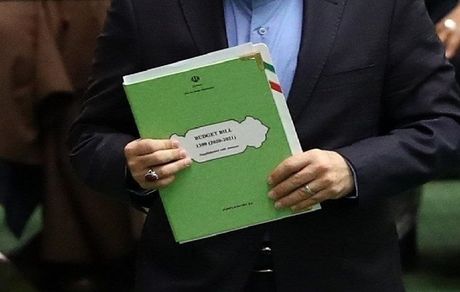 رئیس جمهور برای دفاع از بودجه به مجلس خواهدرفت