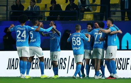 برد ۶ گله ناپولی در سری آ