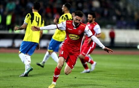 مهاجم پرسپولیس به تراکتور می‌رود