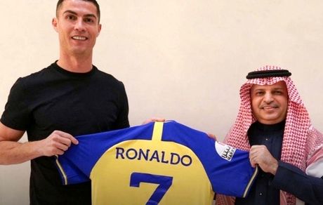 اولین واکنش رونالدو: هیجان‌زده‌ام / برای تجربه جدید به النصر آمدم