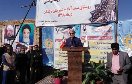 نوبخت: دولت برای خانواده‌های کم‌درآمد خانه می‌سازد