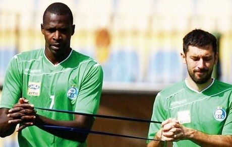 خارجی‌های استقلال و پرسپولیس؛ یکی از یکی بدتر غیر از یک نفر!