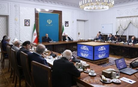 رئیس جمهور: دولت با تمام توان خود به دنبال تقویت معیشت مردم است