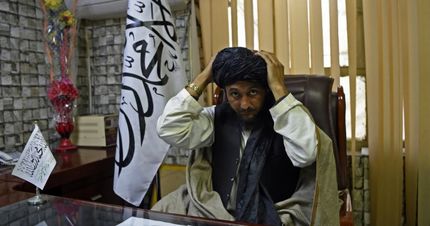 قانون جدید طالبانی: ورود بدون ریش و کلاه به محل کار ممنوع شد