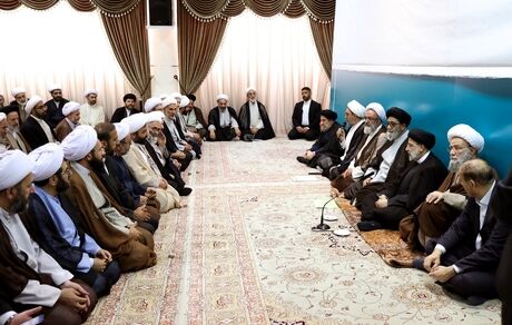 رئیس جمهور: با ساختن ایرانی قوی می‌توان از چالش‌ها عبور کرد