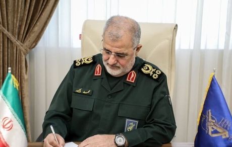 علی شمخانی و فرمانده کل سپاه به شهادت رسیدند