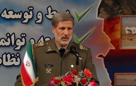 حاتمی: مقاومت، فشار حداکثری را به التماس حداکثری دشمن تبدیل می‌کند