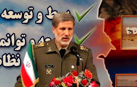 حاتمی: مقاومت، فشار حداکثری را به التماس حداکثری دشمن تبدیل می‌کند