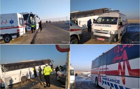 ۲۰ مصدوم در واژگونی اتوبوس در محدوده حسن آباد نیشابور