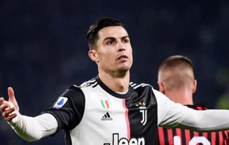 عکس| اولین پیام رونالدو پس از واکنش تند به تعویضش مقابل میلان 