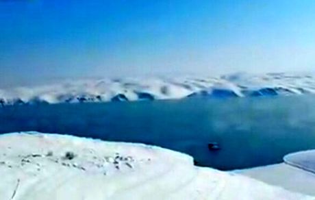 سد زاینده رود یخ زد / مسئول: مشکلی نیست