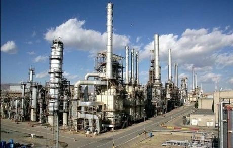 افزایش درآمد پتروشیمی ها با اجرای 3 مگاپروژه خوراک ترکیبی
