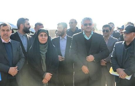 بازدید وزیر راه و شهرسازی از پروژه‌های در دست ساخت مسکن ملی زابل