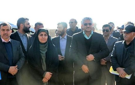 بازدید وزیر راه و شهرسازی از پروژه‌های در دست ساخت مسکن ملی زابل