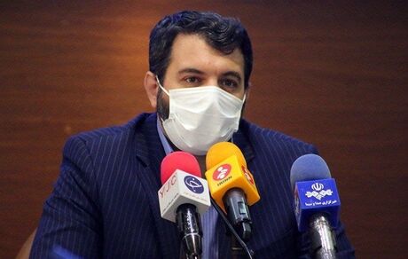 بازدید وزیر تعاون، کار و رفاه اجتماعی از یک شرکت ساخت واگن در ابهر