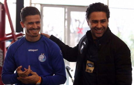 
وریا بالاخره در تمرین استقلال آفتابی شد
