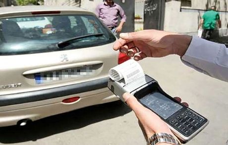 نصف شدن خلافی خودروها شایعه است
