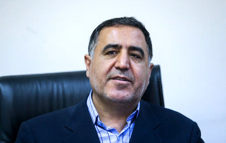 
محبی‌نیا: نمی‌توان جوان معترض ۱۸ ساله را اراذل و اوباش نامید
