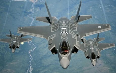 لهستان، جنگنده‌های F-35 دریافت می‌کند
