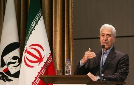 وزیر علوم: دانشجوی ستاره‌دار ‌نداریم‌ / جابه‌جایی دانشگاهی فرزندان اعضای هیئت علمی سهمیه محسوب نمی‌شود