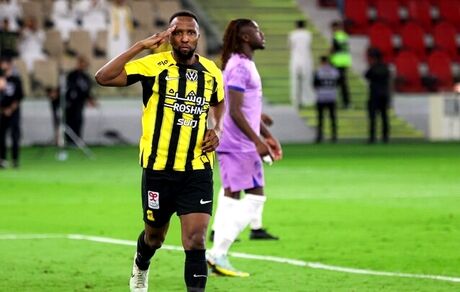 ادامه رقابت الاتحاد و الهلال برای قهرمانی عربستان