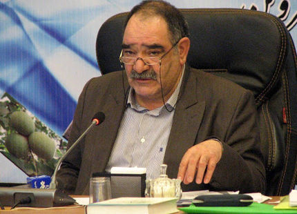  میوه های تنظیم بازاری شب عید در برخی پایگاه‌ های بسیج نیز توزیع می‌شود
