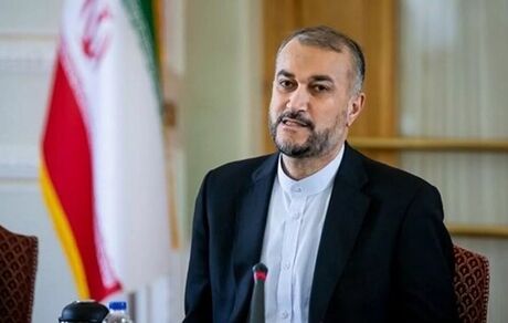 طلاب حوزه علمیه قم: اشتباهات دولت روحانی را تکرار نکنید / گفته مذاکره با آمریکا را هرچه سریع تر اصلاح کنید
